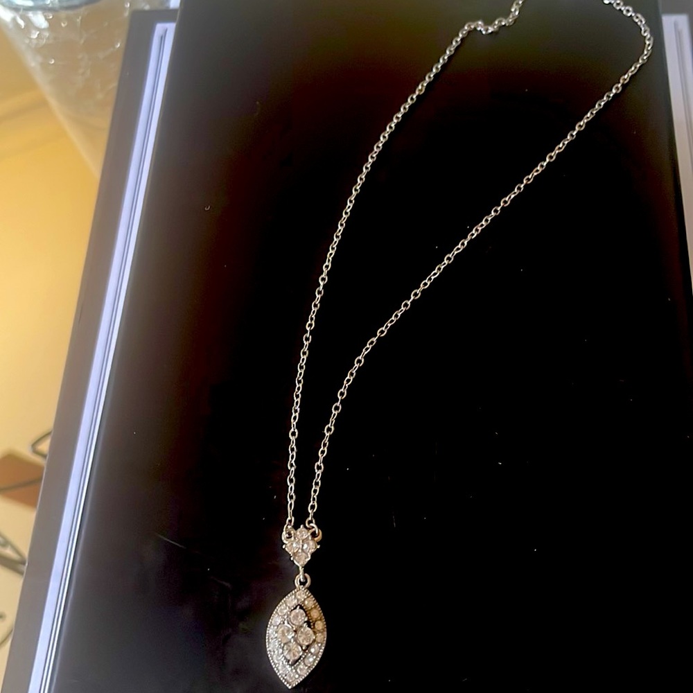 Vintage GIVENCHY Necklace - Picture 5 of 5